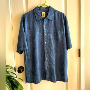 Jamaican Jaxx Blue on Blue Hawaiian Print Shirt Sz M